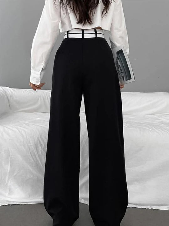 Pantalon asymétrique avec ceinture contrastée